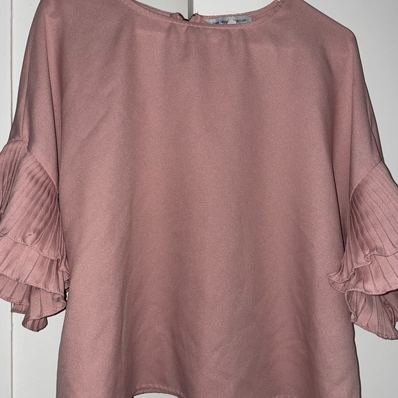 Pink blouse - Picture 2 of 4
